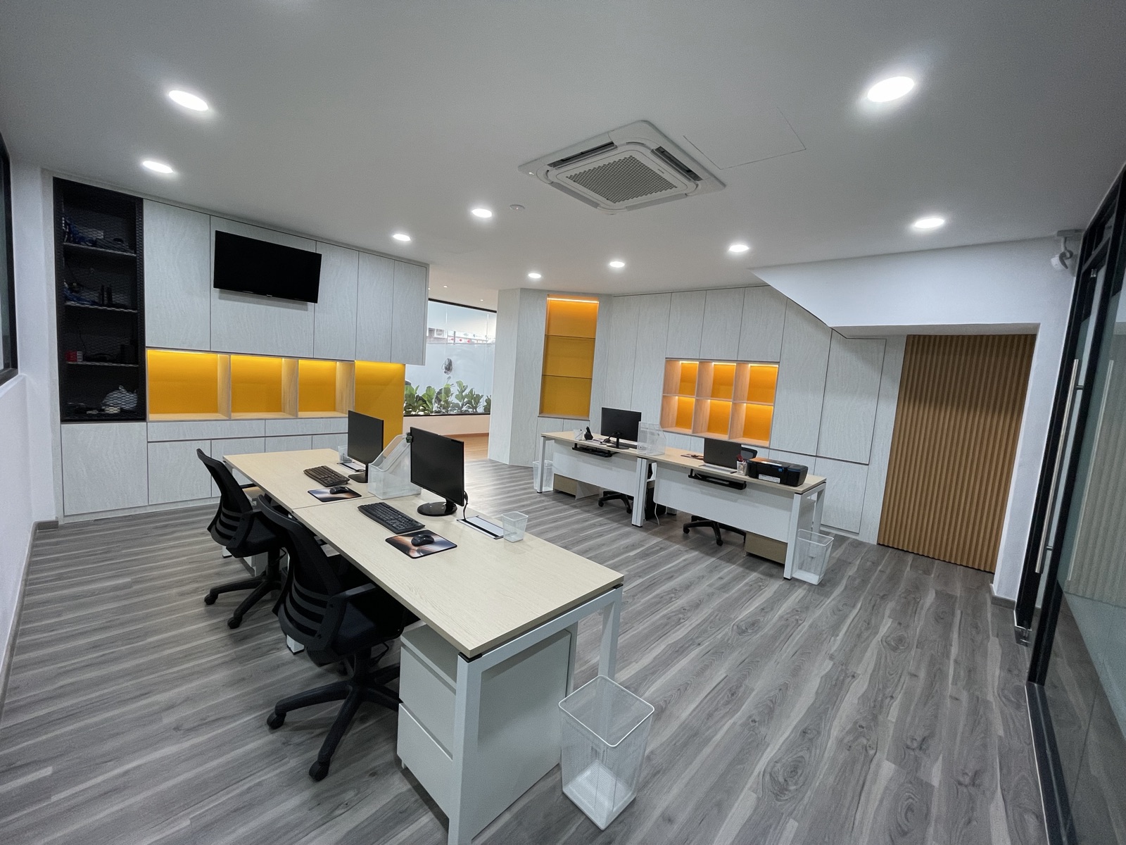 Swee Seng workshop floor